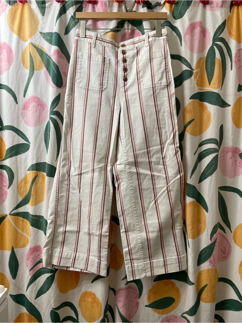 Gap high rise wide leg crop jeans in White and Dusty Rose